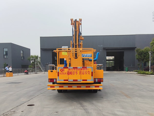 江鈴17.6米高空作業(yè)車(chē)