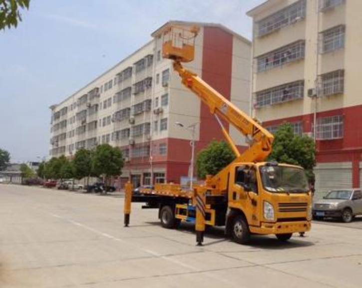 江鈴凱悅28米伸縮臂式 高空作業車