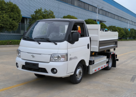 4.5t純電動(dòng)車廂可卸式垃圾車